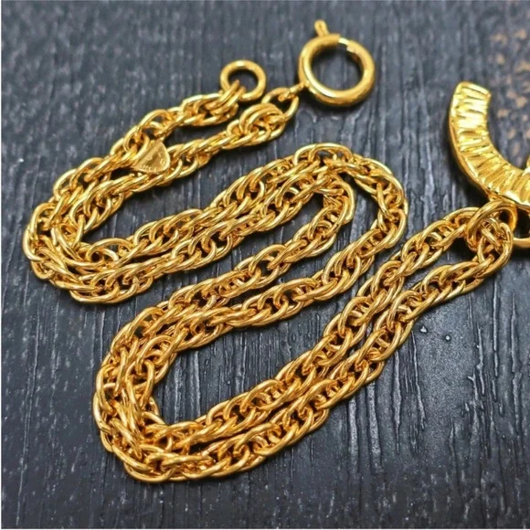 CHANEL CC Logo Charm Gold Plated Necklace - Picture 3 of 6